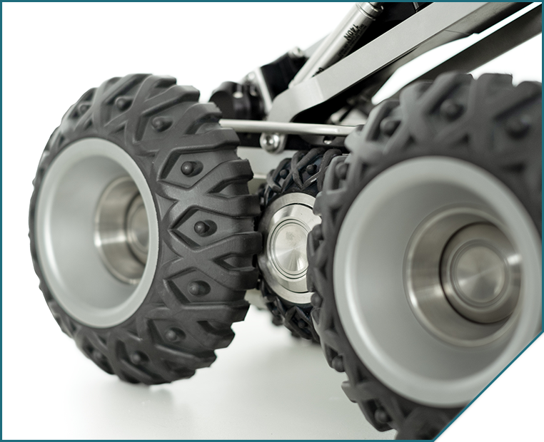 crawler_RX130L_wheels_detail_final